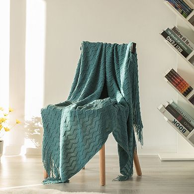 Decorative Throw Blanket, Lightweight, Breathable, All-season, Ideal For Lounging, Gifting