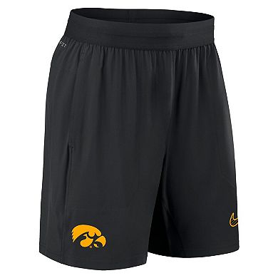 Men's Nike Black Iowa Hawkeyes 2024 Sideline Performance Shorts