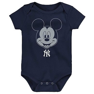 Infant New York Yankees Three-Pack Winning Team Bodysuit Set
