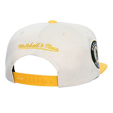 Men's Mitchell & Ness Cream Oakland Athletics Cooperstown Collection Speed Zone Snapback Hat