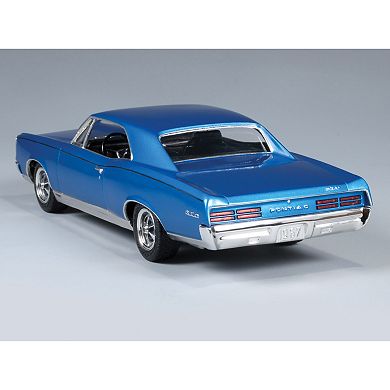 Round 2 MPC 1967 Pontiac GTO Scale Model Kit