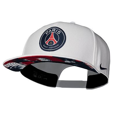 Men's Nike White Paris Saint-Germain Pro Snapback Hat