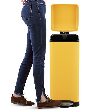 Betty Retro 8-gallon Step-open Trash Can, Daffodil Yellow