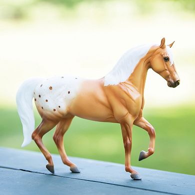 Breyer Horses The Freedom Series - Effortless Grace Horse and Foal Set