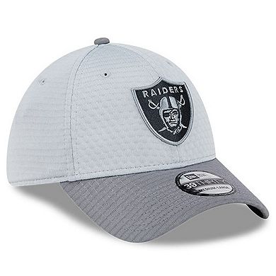 Men's New Era Gray Las Vegas Raiders 2024 NFL Training Camp 39THIRTY Flex Hat