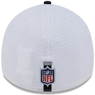 Men's New Era White/Black Las Vegas Raiders 2024 NFL Training Camp 39THIRTY Flex Hat