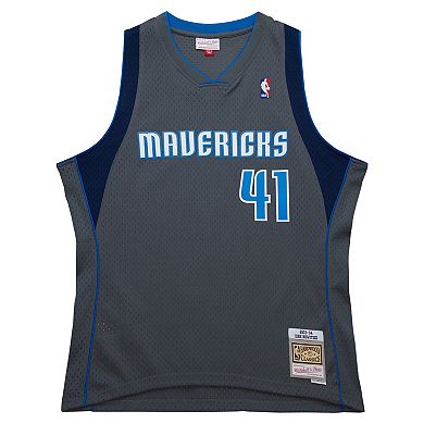 Men's Mitchell & Ness Dirk Nowitzki Gray Dallas Mavericks 2003/04 Hardwood Classics Swingman Jersey