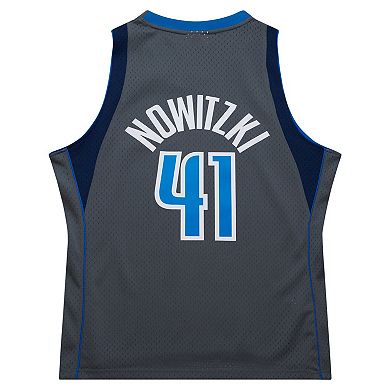 Men's Mitchell & Ness Dirk Nowitzki Gray Dallas Mavericks 2003/04 Hardwood Classics Swingman Jersey