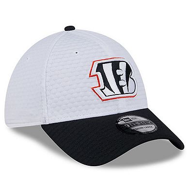 Men's New Era White/Black Cincinnati Bengals 2024 NFL Training Camp 39THIRTY Flex Hat