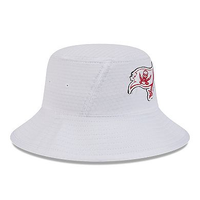 Men's New Era White Tampa Bay Buccaneers 2024 NFL Training Camp Stretch Bucket Hat