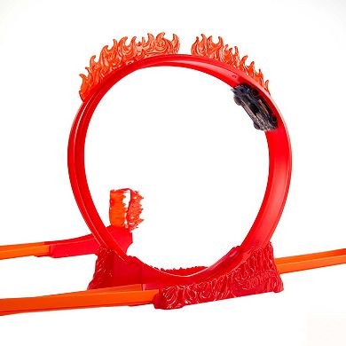 Hot Wheels Fire-Themed Track Building Set