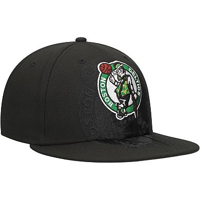 Men's New Era Black Boston Celtics Blackout Shadow Logo 59FIFTY Fitted Hat