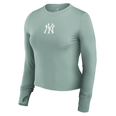 Women's Fanatics Green New York Yankees Studio Fitted Long Sleeve Gym Top