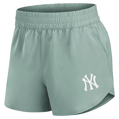 Women's Fanatics Green New York Yankees Studio Woven Vibe Shorts