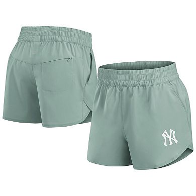 Women's Fanatics Green New York Yankees Studio Woven Vibe Shorts