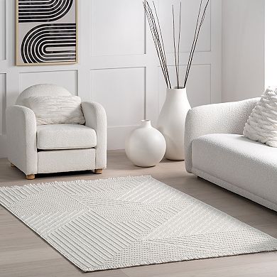 nuLOOM Makena Modern Geometric High-Low Area Rug