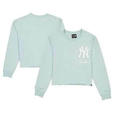 Women's New Era Mint New York Yankees Breeze Logo Select Cropped Long Sleeve T-Shirt