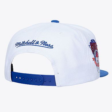 Men's Mitchell & Ness White New York Knicks  Soul Logo Shine 2-Tone Snapback Hat