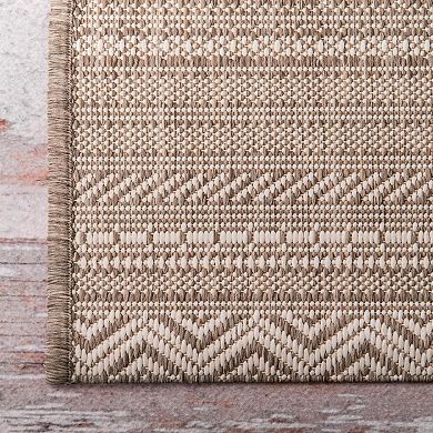 nuLOOM Erlinda Tribal Indoor / Outdoor Area Rug