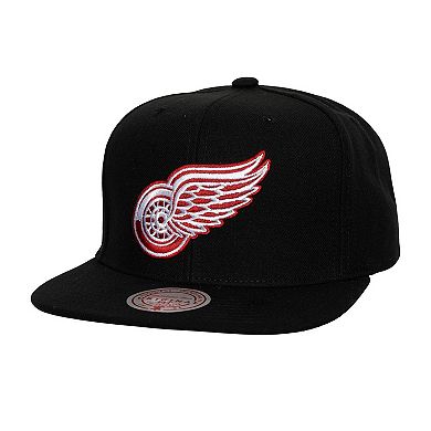 Men's Mitchell & Ness Black Detroit Red Wings Core Top Spot Snapback Hat