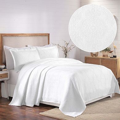 SUPERIOR Victory Cotton Medium Weight All-Season Matelasse Medallion Bedspread & Sham Set