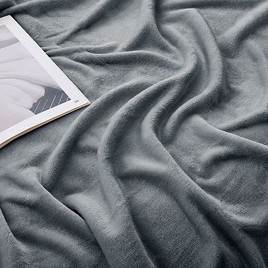 Luxurious Plush Flannel Blanket  Ultra-soft & Cozy Oversize Throw Blanket For All-season Comfort