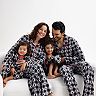 Jammies For Your Families?? Fa La La Plaid Family Pajamas