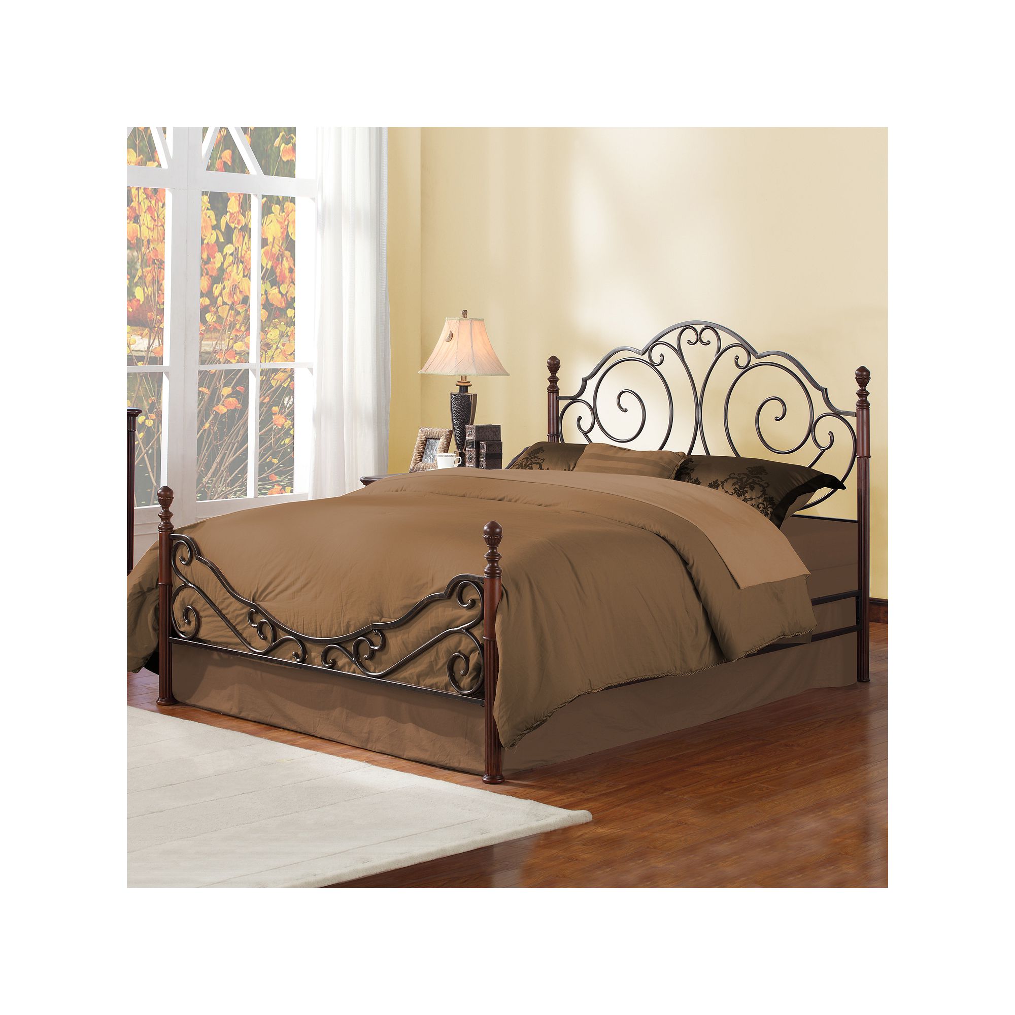 HomeVance Classic Metal Queen Poster Bed, Black