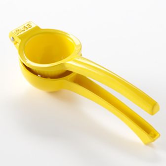 IMUSA Yellow Lemon Squeezer / IMUSA Exprimidor de Limones y Frutas Citricas, Amarillo