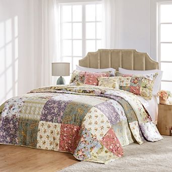 Blooming Prairie Bedspread Set