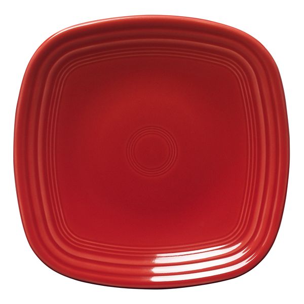 Square red hotsell dinner plates