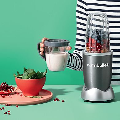 NutriBullet 8-pc. 600-Watt Superfood Nutrition Extractor & Blender Set