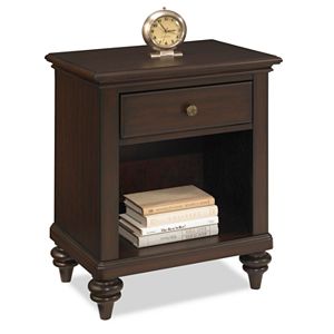 Bermuda Nightstand