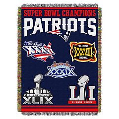 Northwest The Company Oficially Licensed NFL New England Patriots Full Bed  in a Bag Set, 78 x 86