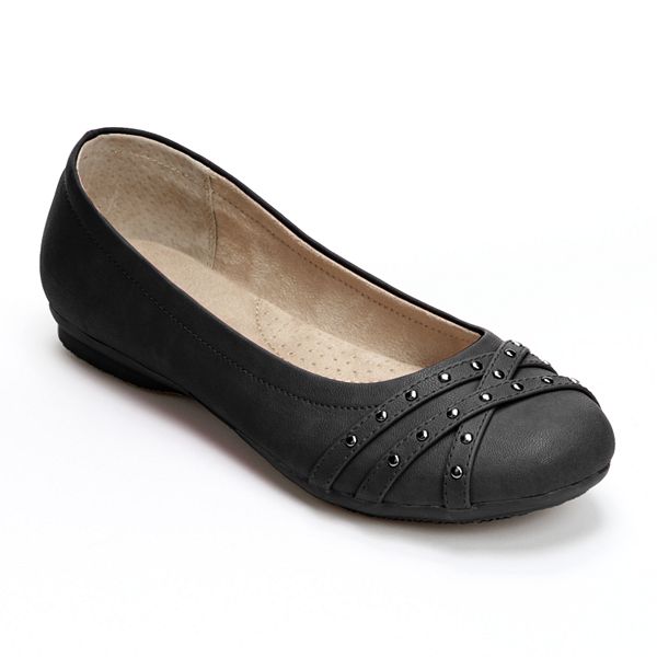 Flat best sale shoes kohls