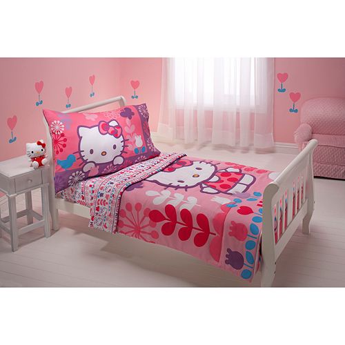 Hello Kitty 4 Pc Toddler Bedding Set