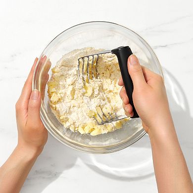 OXO Good Grips Dough Blender