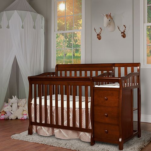 Convertible crib cheap with changer