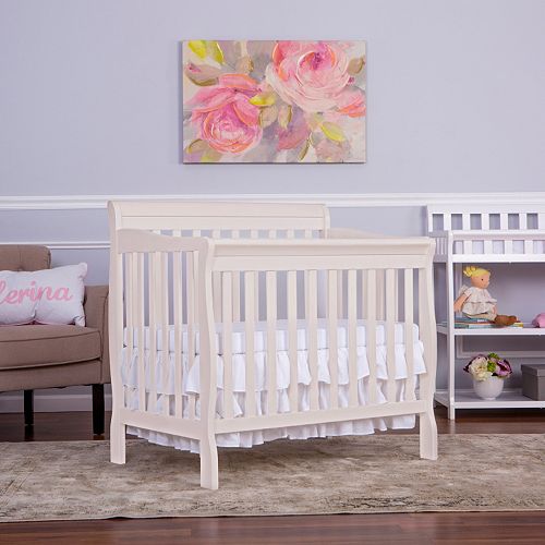 Dream On Me Aden Convertible Mini Crib