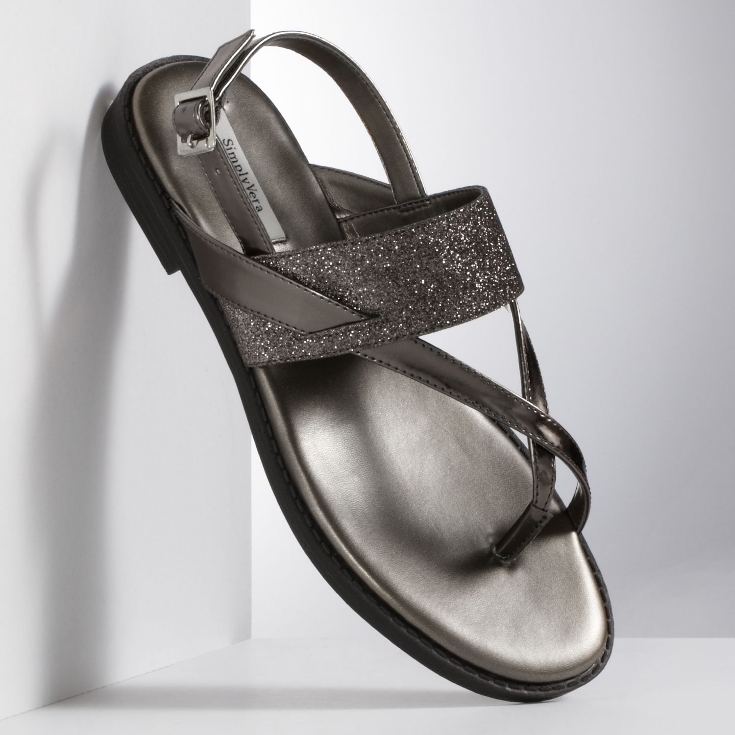 simply vera vera wang sandals