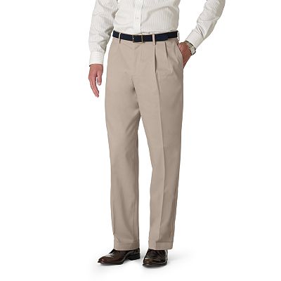 Men's Dockers® Stretch Classic-Fit Iron Free Khaki Pants Pleated D3