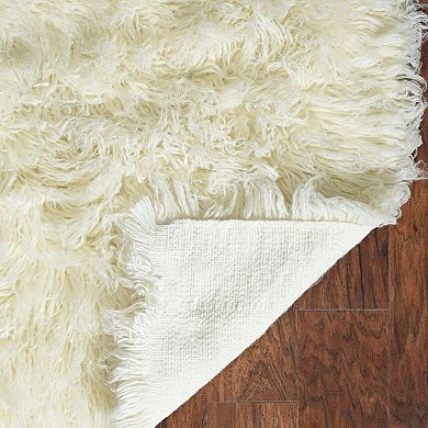 Linon New Flokati Natural Rug 2.4' X 4'