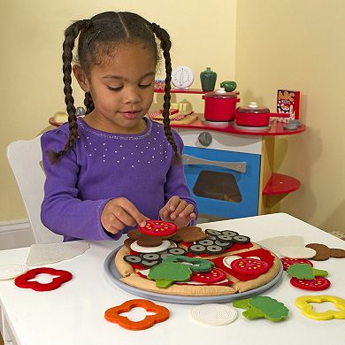 Melissa and Doug Felt Food Pizza Set