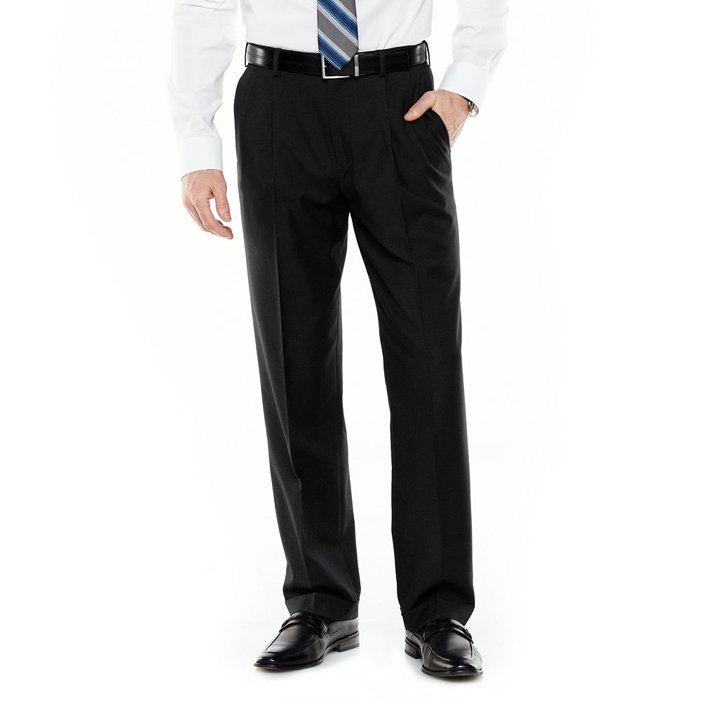 Men's Croft & Barrow® True Comfort Classic-Fit Pleated Dress Pants
