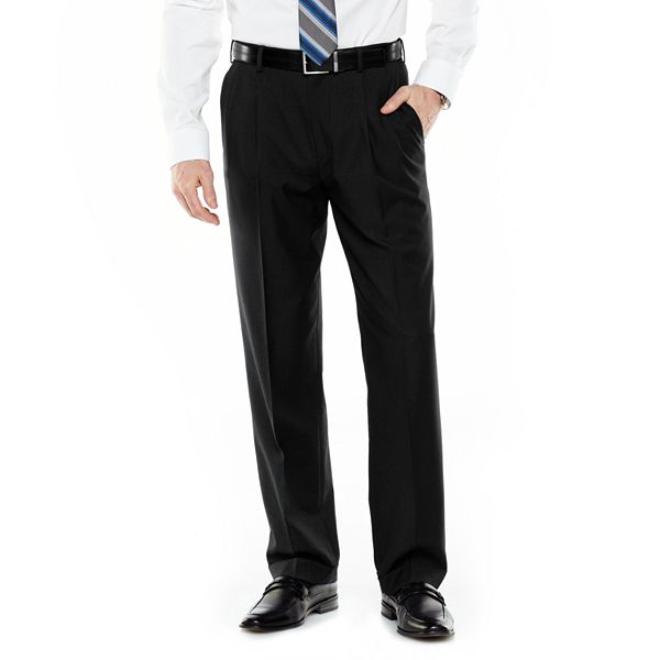 Men's Croft & Barrow® True Comfort ClassicFit Pleated Dress Pants