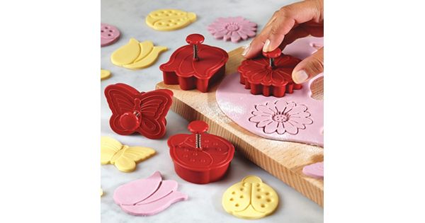 Cake Boss Decorating Tools 4 Pc Springtime Fondant Press Set