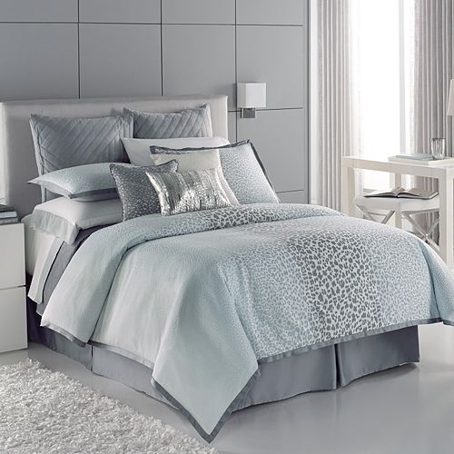 Jennifer Lopez Bedding Collection Snow Leopard 4 Pc Comforter