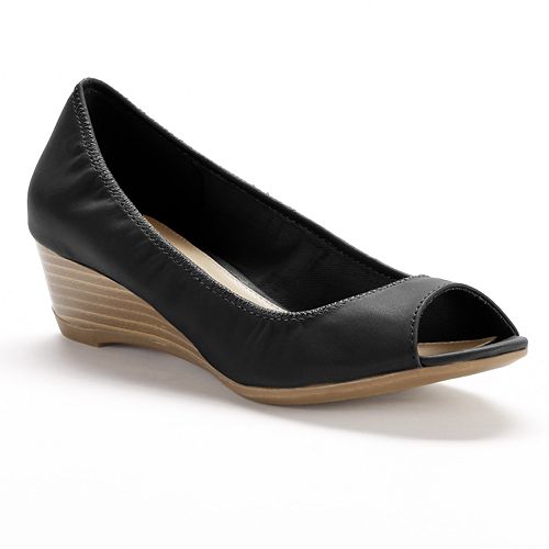 & Barrow® Women's Peep-Toe Wedge Dress Shoes