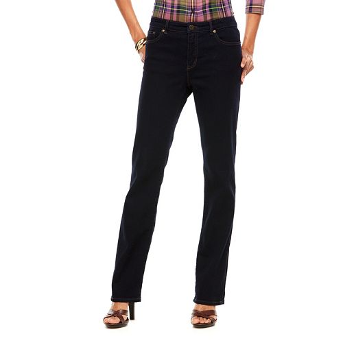 straight leg jeans for curvy figures