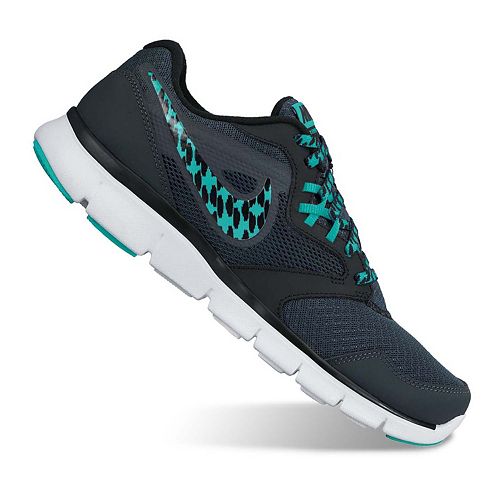 nike flex running trainers